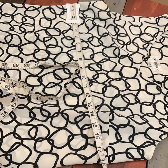 3 FOR $20 Studio I Sheer Black & Ivory Top Sz 12 - Picture 6 of 10